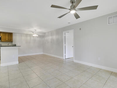 171 SW Palm Drive, Port Saint Lucie, FL 34986