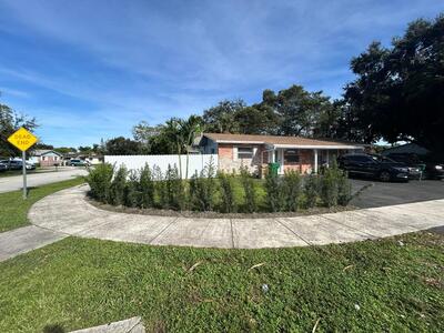 4350 SW 62nd Avenue, Davie, FL 33314