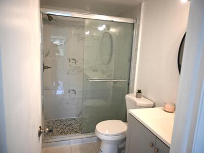 198 Lake Evelyn Drive, West Palm Beach, FL 33411