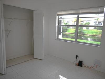 198 Lake Evelyn Drive, West Palm Beach, FL 33411