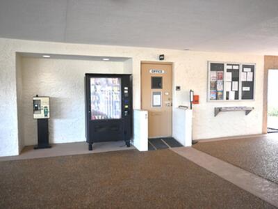 198 Lake Evelyn Drive, West Palm Beach, FL 33411