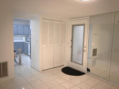 198 Lake Evelyn Drive, West Palm Beach, FL 33411