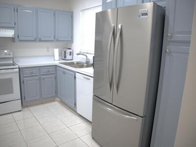 198 Lake Evelyn Drive, West Palm Beach, FL 33411