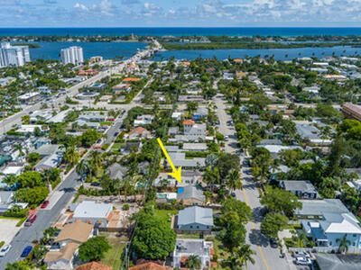 341 Nottingham Boulevard, West Palm Beach, FL 33405