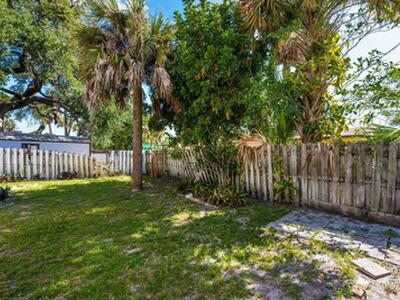 8642 Sunset Drive, Palm Beach Gardens, FL 33410