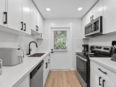 800 Tropic Boulevard, Delray Beach, FL 33483