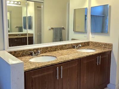 8707 Forest Hills Boulevard, Coral Springs, FL 33065