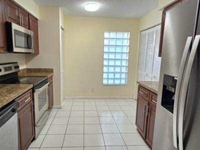 8707 Forest Hills Boulevard, Coral Springs, FL 33065