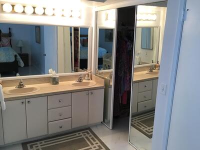 750 Egret Circle, Delray Beach, FL 33444