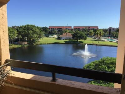 750 Egret Circle, Delray Beach, FL 33444