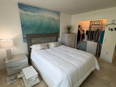 1205 Villa Lane, Boynton Beach, FL 33435