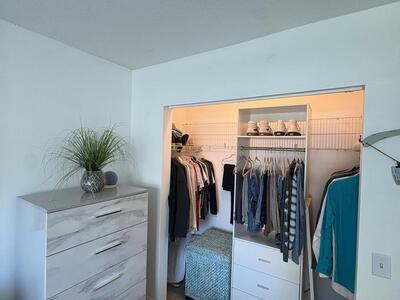 1205 Villa Lane, Boynton Beach, FL 33435