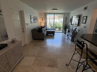 1205 Villa Lane, Boynton Beach, FL 33435