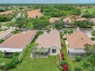8533 SE Palm Hammock Lane, Hobe Sound, FL 33455