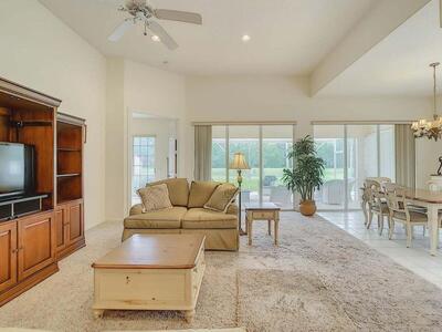8533 SE Palm Hammock Lane, Hobe Sound, FL 33455