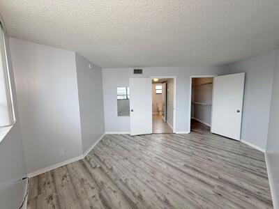 1720 N Congress Avenue, West Palm Beach, FL 33401