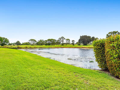 2100 Greenview Shores Boulevard, Wellington, FL 33414