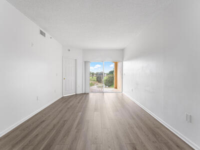 2100 Greenview Shores Boulevard, Wellington, FL 33414