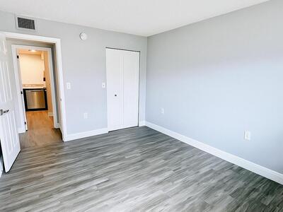 712 SW 81st Avenue, North Lauderdale, FL 33068