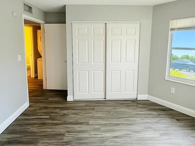 712 SW 81st Avenue, North Lauderdale, FL 33068