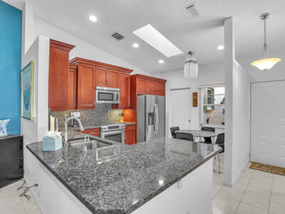6099 Waldwick Circle, Delray Beach, FL 33484