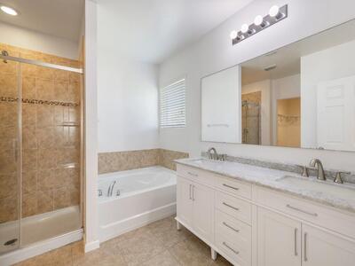 1440 Lexington Square SW, Vero Beach, FL 32962