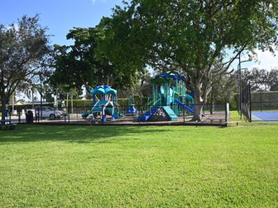 9746 Lancaster Place, Boca Raton, FL 33434