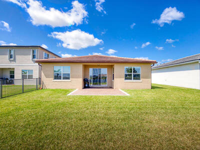 8148 NW Greenbank Circle, Port Saint Lucie, FL 34987