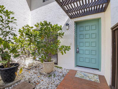 21698 Cypress Road, Boca Raton, FL 33433