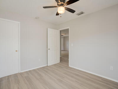 6600 Jupiter Gardens Boulevard, Jupiter, FL 33458