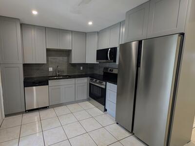 4757 Arthur Street, Palm Beach Gardens, FL 33418