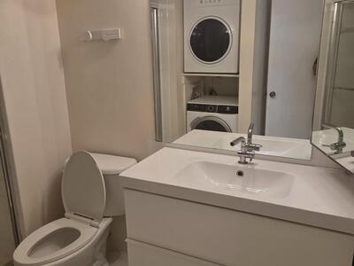 9187 Norte Lago, Boca Raton, FL 33428