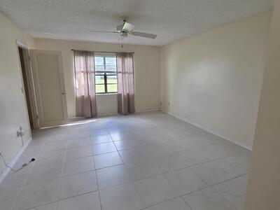 9187 Norte Lago, Boca Raton, FL 33428