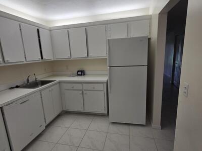 9187 Norte Lago, Boca Raton, FL 33428