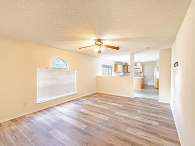 167 SW Grove Avenue, Port Saint Lucie, FL 34983