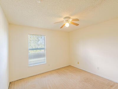 167 SW Grove Avenue, Port Saint Lucie, FL 34983