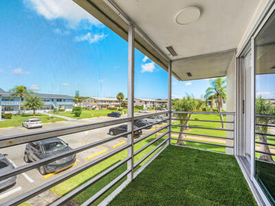 116 Salisbury E, West Palm Beach, FL 33417