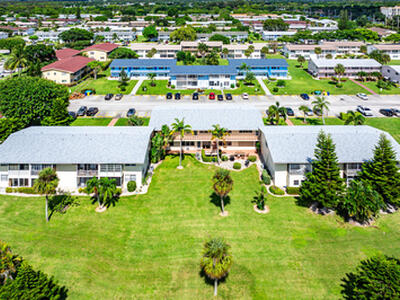 116 Salisbury E, West Palm Beach, FL 33417