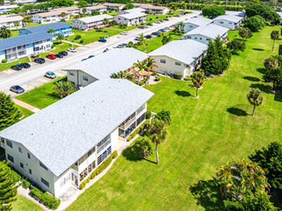 116 Salisbury E, West Palm Beach, FL 33417