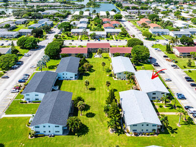 116 Salisbury E, West Palm Beach, FL 33417