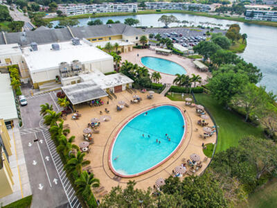 116 Salisbury E, West Palm Beach, FL 33417