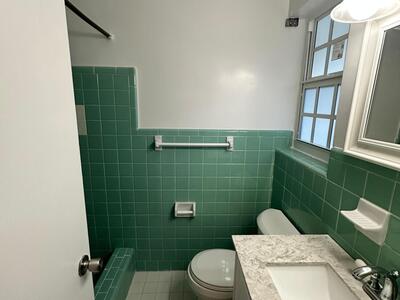 104 NE 16th Avenue, Boynton Beach, FL 33435