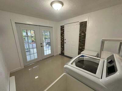 104 NE 16th Avenue, Boynton Beach, FL 33435