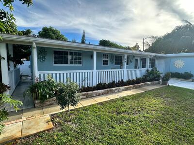 104 NE 16th Avenue, Boynton Beach, FL 33435