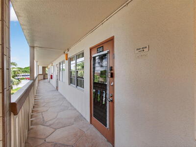 2048 Newcastle C, Boca Raton, FL 33434