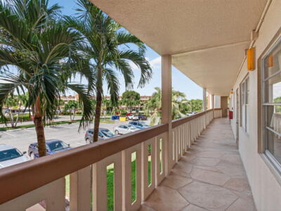 2048 Newcastle C, Boca Raton, FL 33434