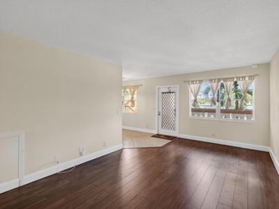 2048 Newcastle C, Boca Raton, FL 33434