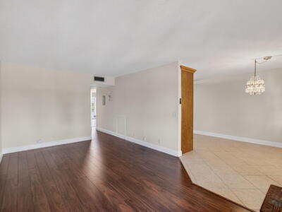 2048 Newcastle C, Boca Raton, FL 33434