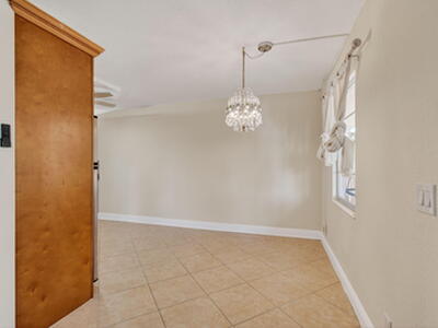 2048 Newcastle C, Boca Raton, FL 33434