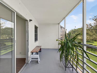 2048 Newcastle C, Boca Raton, FL 33434